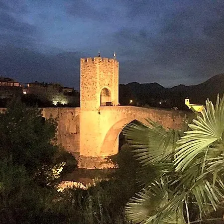 Nocleg ze śniadaniem Placa Bell-lloc Girona