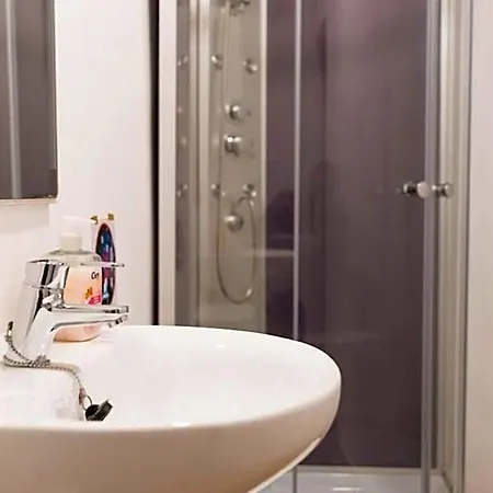 Nocleg ze śniadaniem Placa Bell-lloc 4*