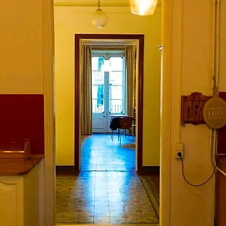 Nocleg ze śniadaniem Placa Bell-lloc 4*