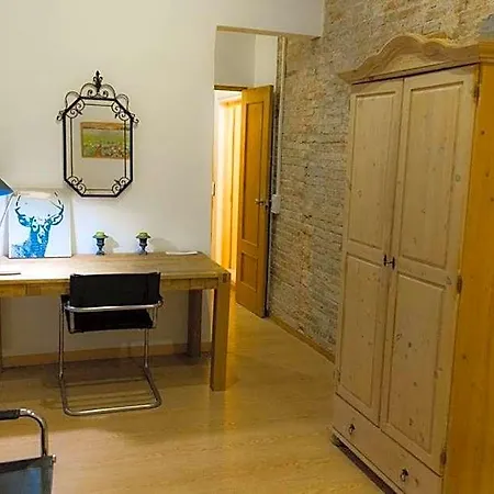 Nocleg ze śniadaniem Placa Bell-lloc 4*