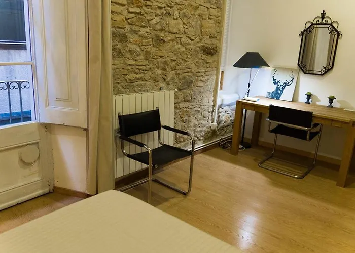 Placa Bell-lloc 4* Gerona